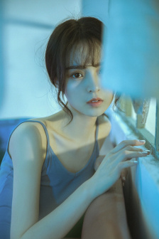 女按摩师